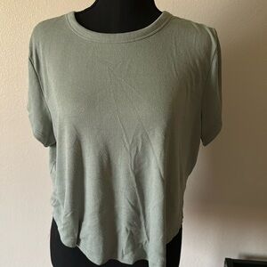 Old Navy XL ultra lite t shirt